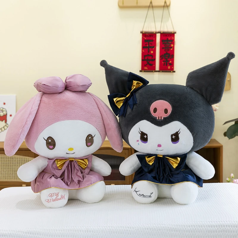 Kawaii Hello Kitty Strawberry Plush Toy – Soft & Cozy Cushion