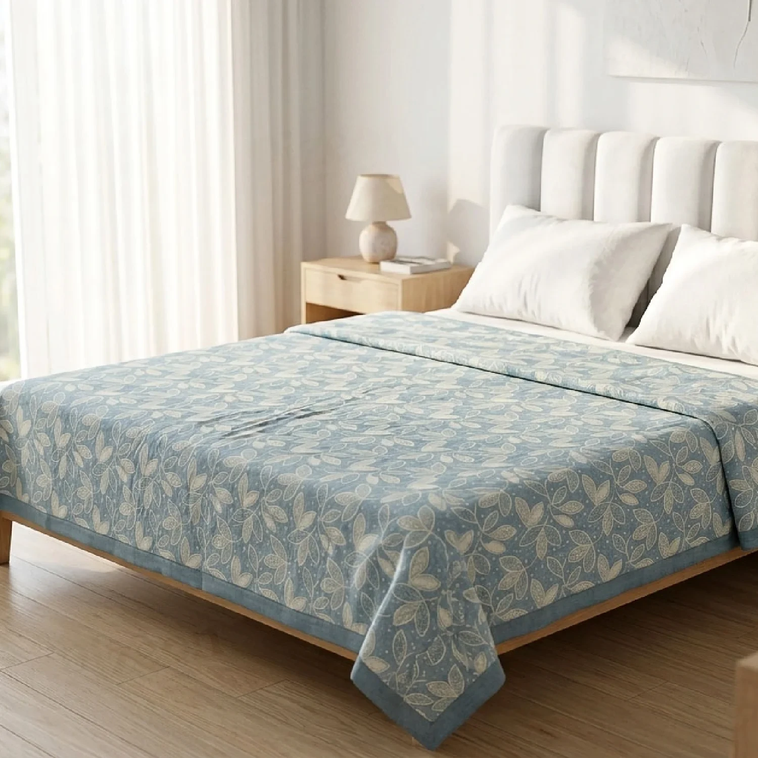 Imported Leaf Texture Jacquard Piping Summer Quilt