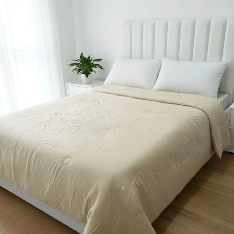 Feather-Touch Comforter for Autumn/Winter | King Size Comforter Price BD